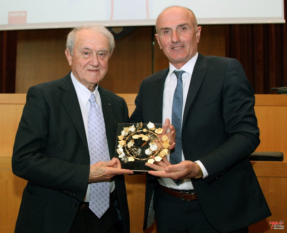 hoc-grandi-vasiliadis